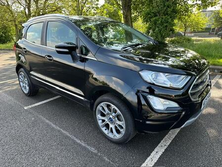 FORD ECOSPORT 1.0 T EcoBoost Titanium